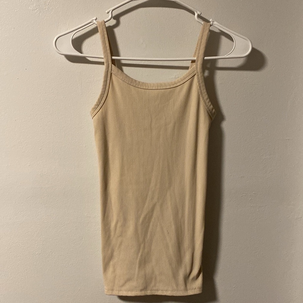 Cream Light Weight Tank Top (XS)